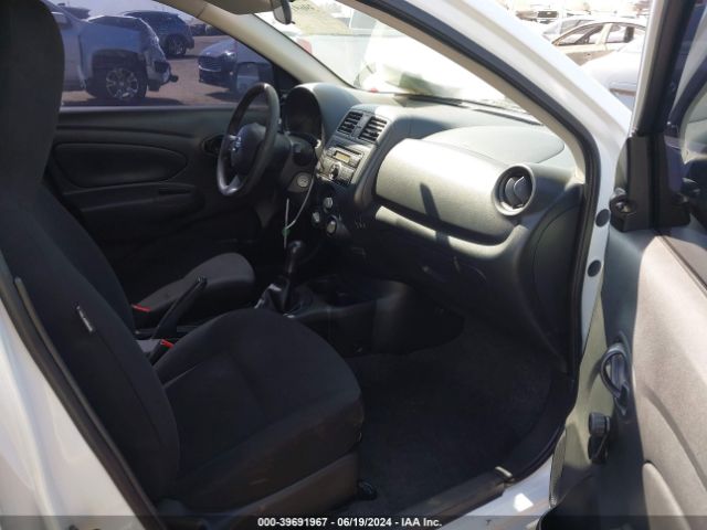 3N1CN7AP0EL852042 Nissan Versa 1.6 S