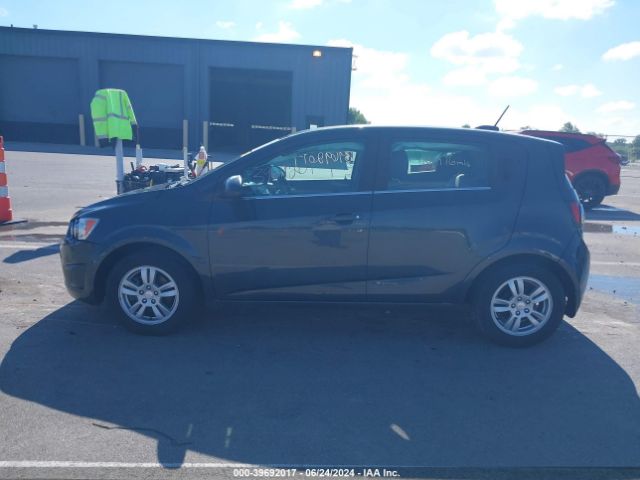 1G1JC6SH1F4128758 Chevrolet Sonic Lt Auto