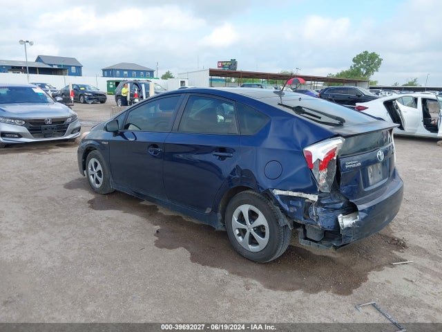 Toyota Prius Four 2014 JTDKN3DU8E1859072 Image 3