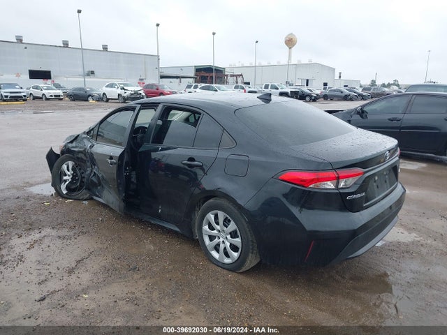 Toyota COROLLA LE 2022 5YFEPMAE0NP302758 Image 3