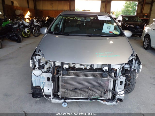 Toyota Prius Two 2015 JTDKN3DU3F1961591 Image 12