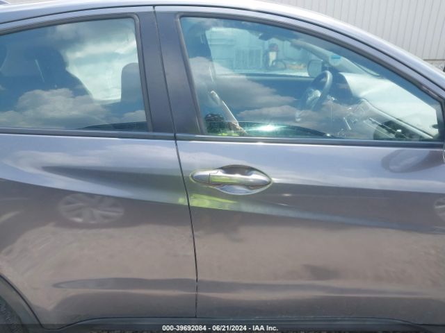 3CZRU5H32KG704894 Honda HR-V LX