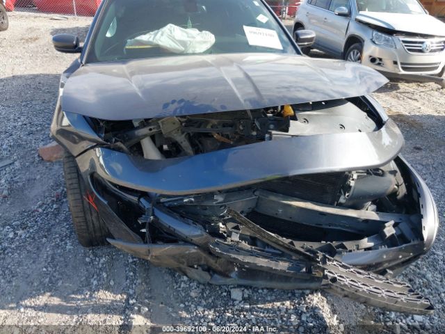 2C3CDXHG2GH216048 Dodge Charger Sxt