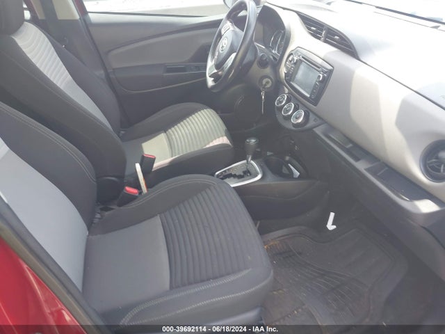 VNKKTUD30JA097618 Toyota YARIS L