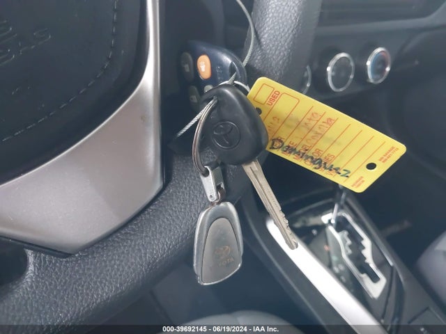 Toyota COROLLA L 2015 5YFBURHE7FP294027 Image 11