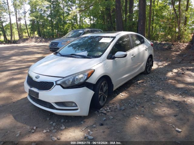 KNAFZ4A87E5195601 KIA FORTE EX