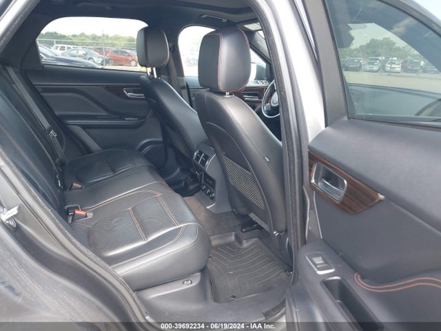 2017 JAGUAR F-PACE SADCK2BN4HA498208 Photo 7