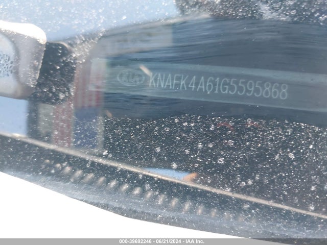 KIA FORTE LX 2016 KNAFK4A61G5595868 Image 9