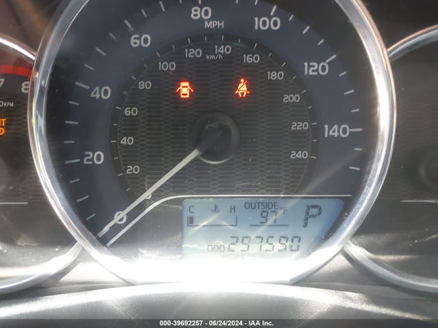 Toyota COROLLA LE 2015 5YFBURHE7FP323994 Image 15