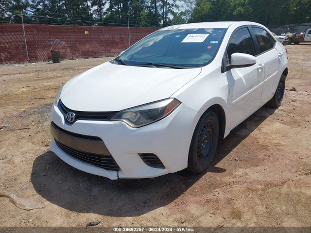 Toyota COROLLA LE 2015 5YFBURHE7FP323994 Image 2