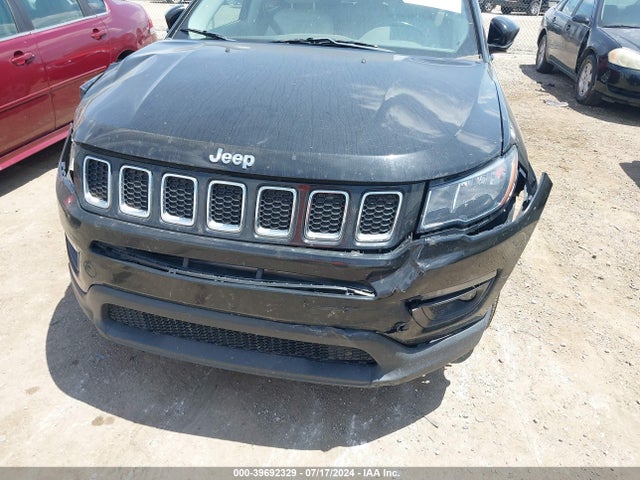 3C4NJCBB4LT224687 Jeep Compass Latitude Fwd
