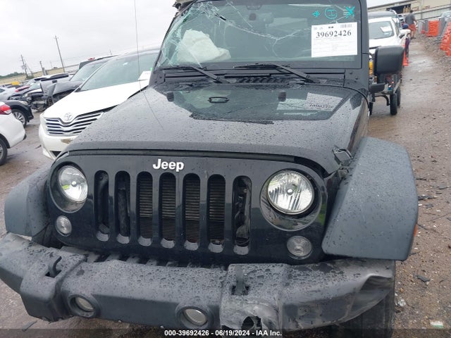 1C4BJWDG9JL862441 Jeep Wrangler Jk Unlimited Sport S 4x4