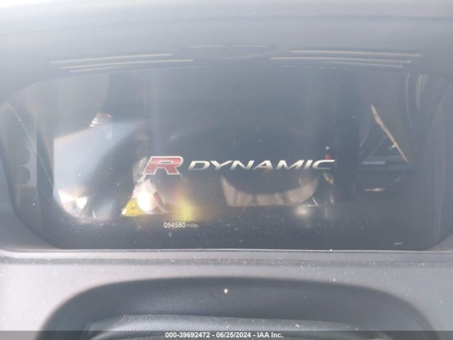 SALYL2RV3JA712706 Land Rover Range Rover Velar P380 Se R-dynamic