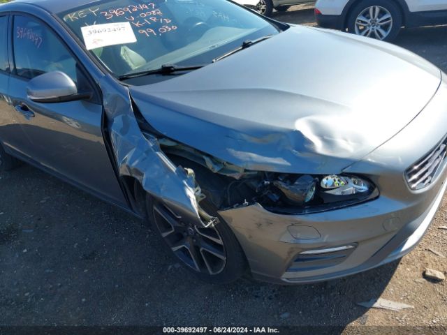 YV126MFL8H2420082 Volvo S60 T5 Dynamic