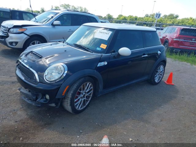2011 MINI JOHN COOPER WORKS WMWSV9C55BTZ96917 Photo 1