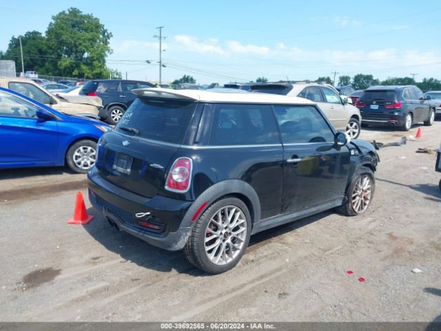 2011 MINI JOHN COOPER WORKS WMWSV9C55BTZ96917 Photo 3