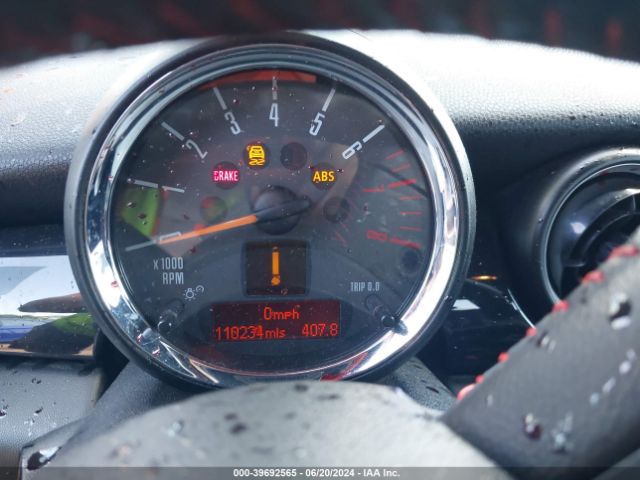 2011 MINI JOHN COOPER WORKS WMWSV9C55BTZ96917 Photo 6