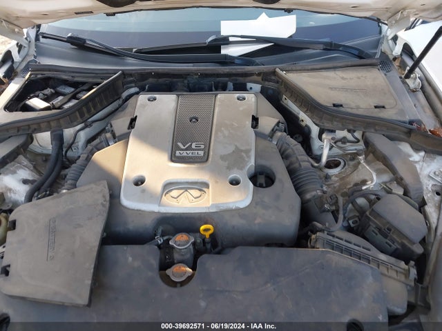 39692571 :رقم المزاد ، JN1BV7ARXEM700143 vin ، 2014 Infiniti Q50 Premium مزاد بيع