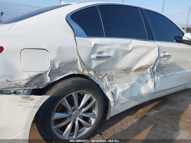 39692571 :رقم المزاد ، JN1BV7ARXEM700143 vin ، 2014 Infiniti Q50 Premium مزاد بيع
