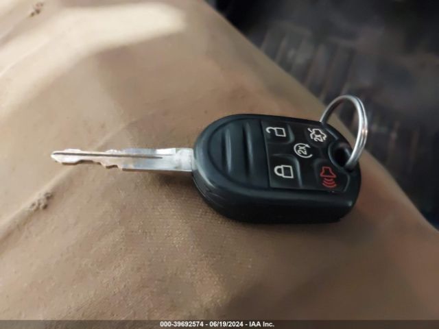 1FMJU1JT0GEF15712 Ford Expedition Xlt
