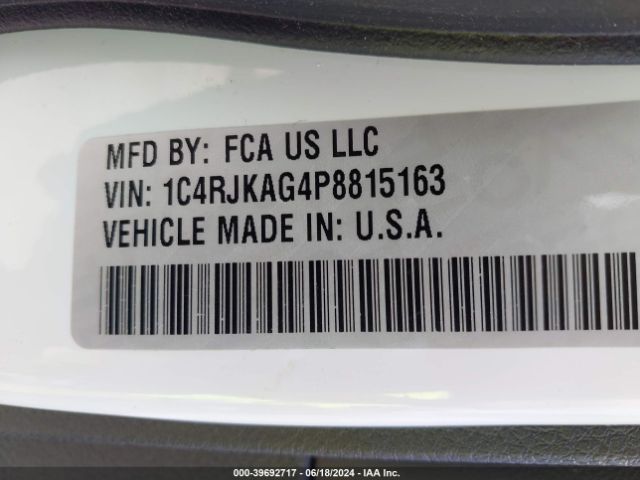 1C4RJKAG4P8815163 Jeep Grand Cherokee L Laredo 4x4