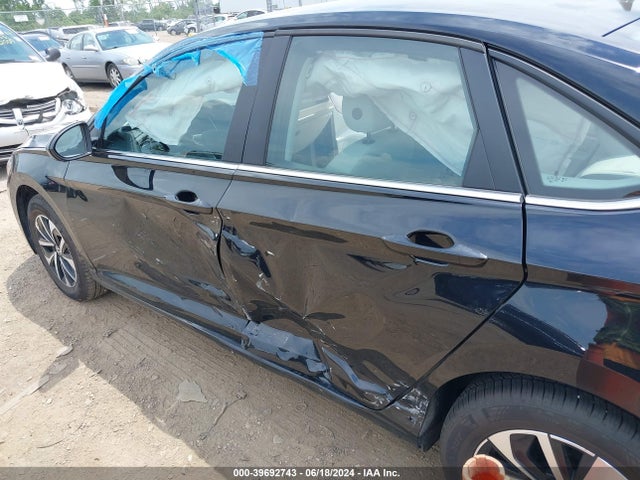 3VW5M7BU8PM061734 Volkswagen Jetta 1.5t S