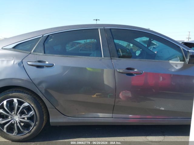 2HGFC2F54JH534049 Honda Civic Lx