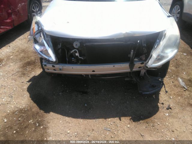 3N1CN7AP0GL883651 Nissan Versa 1.6 Sl