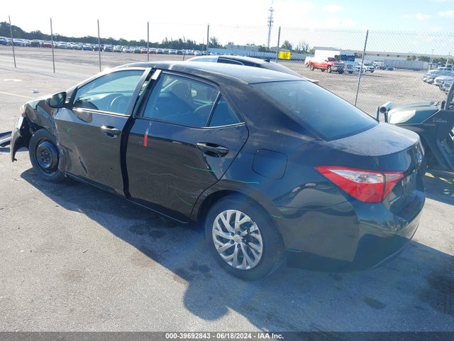Toyota COROLLA LE 2019 2T1BURHE7KC199820 Image 3