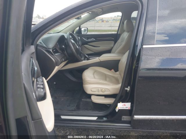5GAERBKW2JJ140234 Buick Enclave Essence