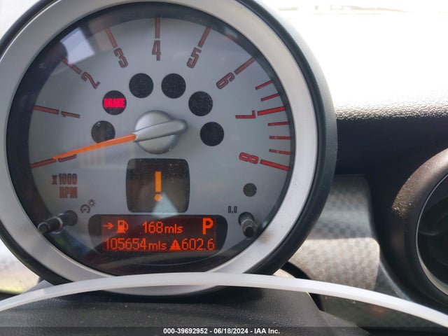 2007 MINI COOPER S WMWMF73537TL92557 Photo 6