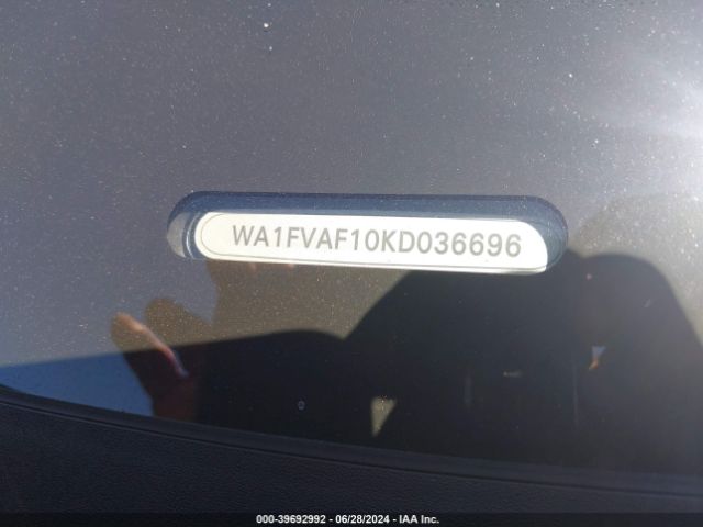 WA1FVAF10KD036696 Audi Q8 55 Premium