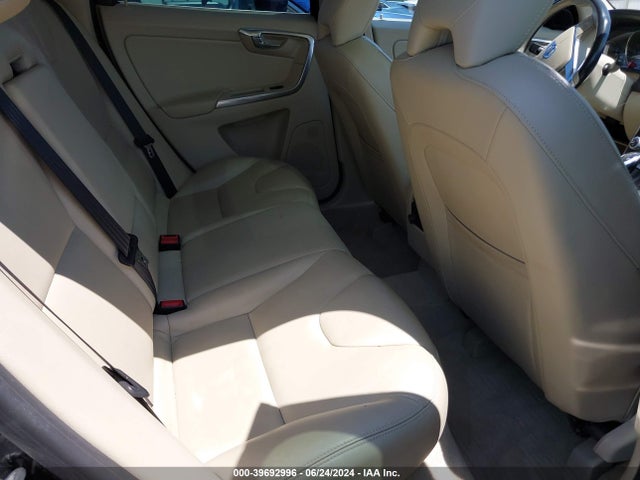 YV440MDK9G2781195 Volvo Xc60 T5 Drive-e Premier