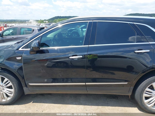 1GYKNCRSXHZ101242 Cadillac Xt5 Premium Luxury