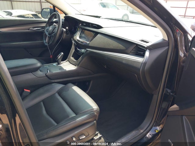 1GYKNCRSXHZ101242 Cadillac Xt5 Premium Luxury