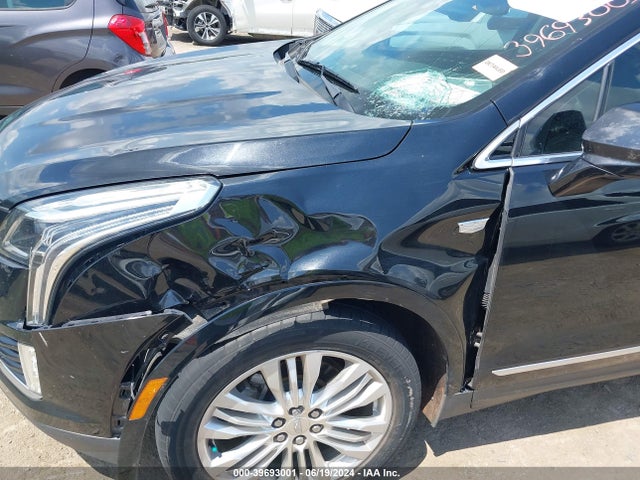 1GYKNCRSXHZ101242 Cadillac Xt5 Premium Luxury