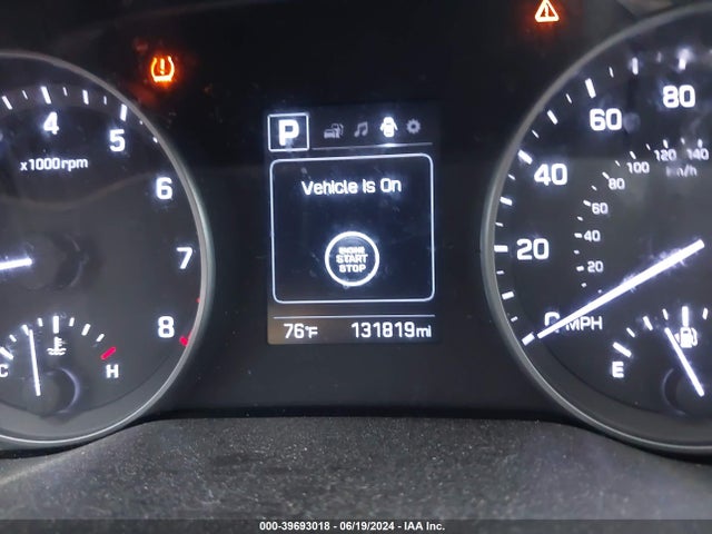 Hyundai Elantra Value Edition 2017 5NPD84LF0HH160914 Image 16
