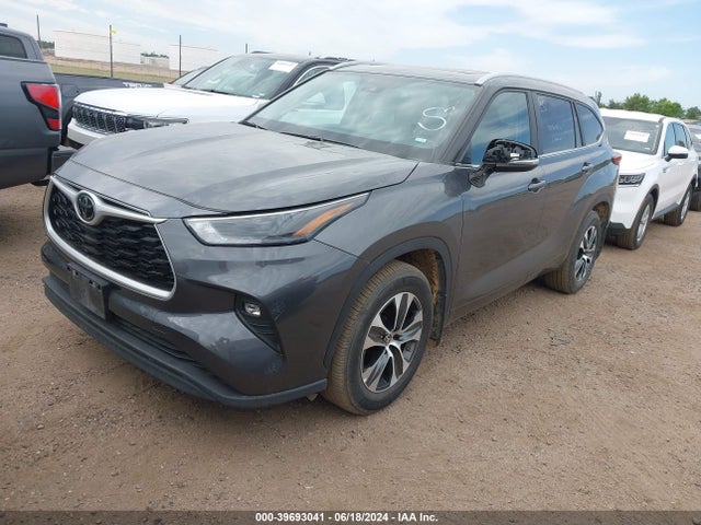 Toyota Highlander Xle 2023 5TDKDRBH6PS502197 Image 2