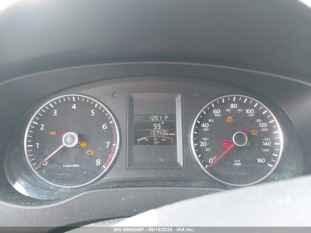 3VWL07AJ4EM423730 Volkswagen Jetta 1.8t Sel