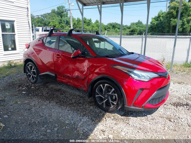 Toyota C-HR XLE 2021 NMTKHMBX2MR119950 Image 1