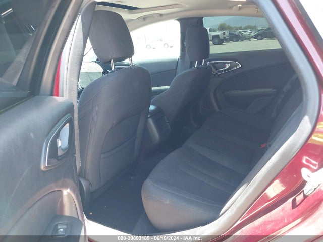 1C3CCCAB3FN633128 Chrysler 200 Limited