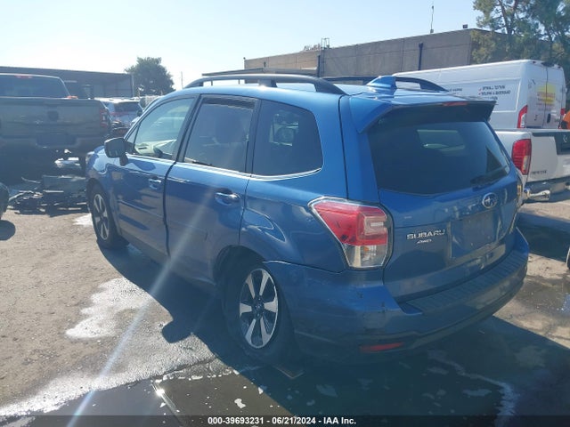 JF2SJARC8HH456948 Subaru Forester 2.5i Limited
