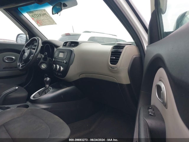 KIA Soul 2014 KNDJN2A20E7072042 Image 5
