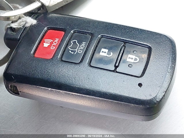 Toyota Rav4 Xle 2016 2T3WFREV3GW308416 Image 11