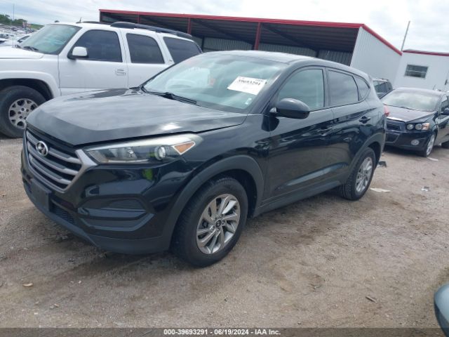 KM8J23A48HU391514 Hyundai TUCSON SE