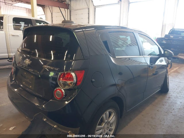 Chevrolet Sonic Lt Auto 2015 1G1JC6SH9F4170031 Image 17
