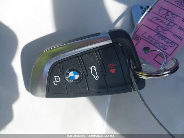 3MW89FF06P8D57165 BMW 330i Xdrive