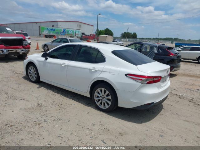 4T1B11HK2JU591956 Toyota CAMRY LE