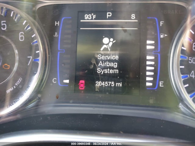 1C3CCCAB6GN106900 Chrysler 200 Limited