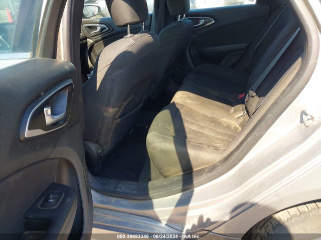 Chrysler 200 Limited 2016 1C3CCCAB6GN106900 Image 8